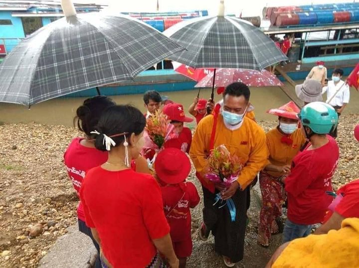 (တိုင်းဒေသကြီးလွှတ်တော်ကိုယ်စားလှယ် ဦးကျော်ဆွေဝင်းအား တွေ့ရစဉ်၊ ဓာတ်ပုံ - CJ)