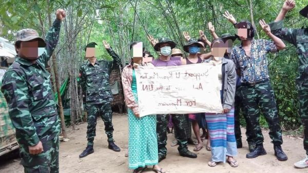 (ပြည်ခရိုင် PDF တပ်ရင်း (၃၆၀၂)၊ တပ်ခွဲ (၁)မှ တော်လှန်ရေးရဲဘော်များအား တွေ့ရစဥ်)