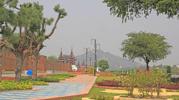 မန္တလေး ကျုံးဘေးမှာ သီတင်းကျွတ်ပွဲတော်လုပ်ဖို့ စစ်ကောင်စီ စီစဉ်