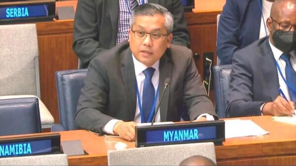 တစ်ကမ္ဘာလုံးဆိုင်ရာ တရားစီရင်ပိုင်ခွင့်အရ မြန်မာစစ်တပ်ကို အပြစ်ပေးအရေးယူရန် ကုလ၌ မြန်မာသံအမတ်ကြီး တိုက်တွန်း