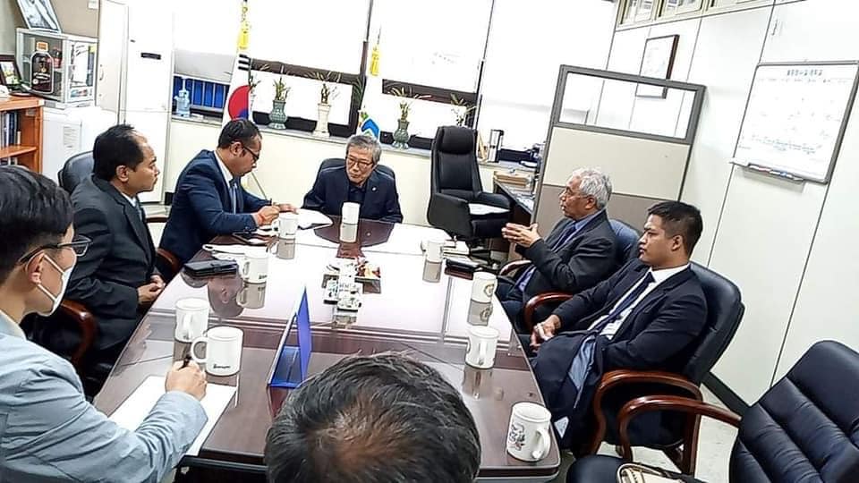 NUG ဖက်ဒရယ်ပြည်ထောင်စုရေးရာဝန်ကြီးကို ဂွမ်ဂျူးမြို့တော်ဝန် လက်ခံတွေ့ဆုံ