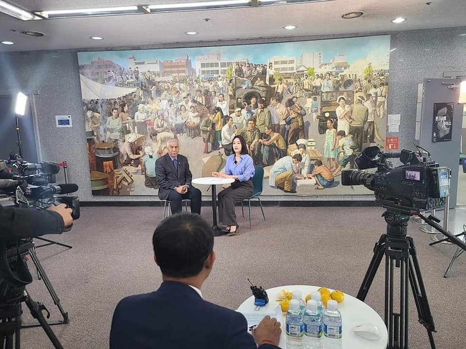 NUG ဖက်ဒရယ်ပြည်ထောင်စုရေးရာဝန်ကြီးကို ဂွမ်ဂျူးမြို့တော်ဝန် လက်ခံတွေ့ဆုံ