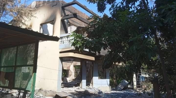 (ရွာတော်ကျေးရွာအား စစ်ကောင်စီတပ်က မီးရှို့ဖျက်ဆီးသွားပြီးနောက် တွေ့ရစဥ်၊ဓာတ်ပုံ-အ.ထ.က ရွှေပန်းကုံး ကျောင်းသားများသမဂ္ဂ)