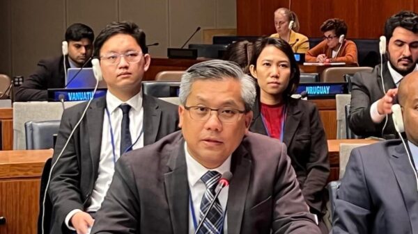 စစ်တပ်၏ မီဒီယာဖိနှိပ်မှုနှင့် သတင်းအမှားများဖြန့်ဝေမှုများ အဆုံးသတ်ရေး ရန်ကုန်ရှိ UNIC အနီးကပ် ကြီးကြပ်ပေးရန် မြန်မာသံအမတ်ကြီးတောင်းဆို