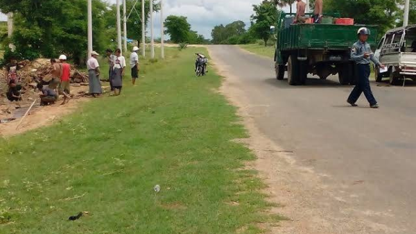 ပခုက္ကူ-မြိုင်လမ်းတစ်နေရာအား တွေ့ရစဥ်(ပုံအဟောင်း)၊ဓာတ်ပုံ-Cj