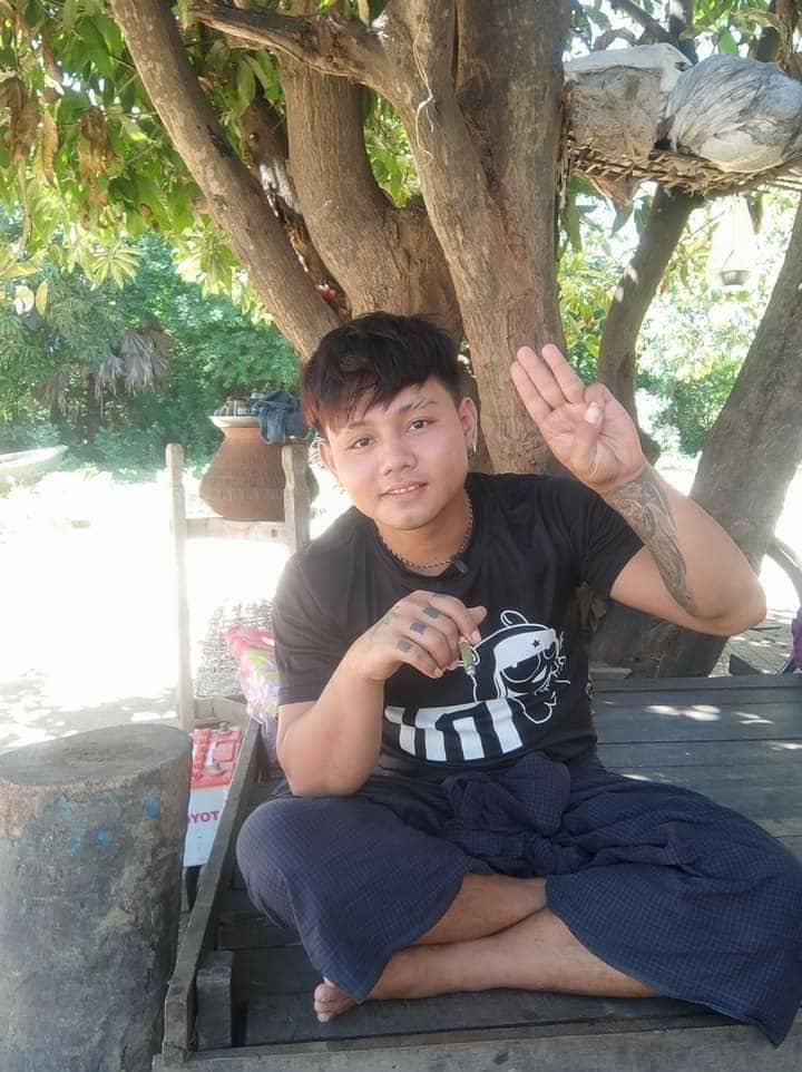 မြောင်နယ်တွင် PDFအယောင်ဆောင် လူတစ်စုအား မြို့နယ်(ပလဖ)ဦးဆောင်ကာ ဖမ်းဆီးထိန်းသိမ်း