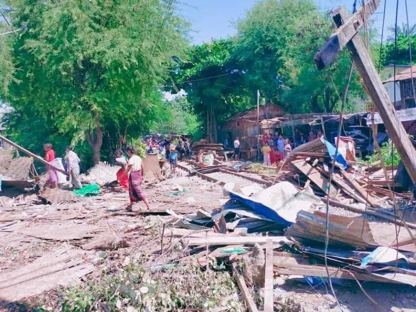 အိုးဘိုထောင်ဘေးက နေအိမ်တွေကို စစ်ကောင်စီ ချက်ချင်းဖယ်ရှား