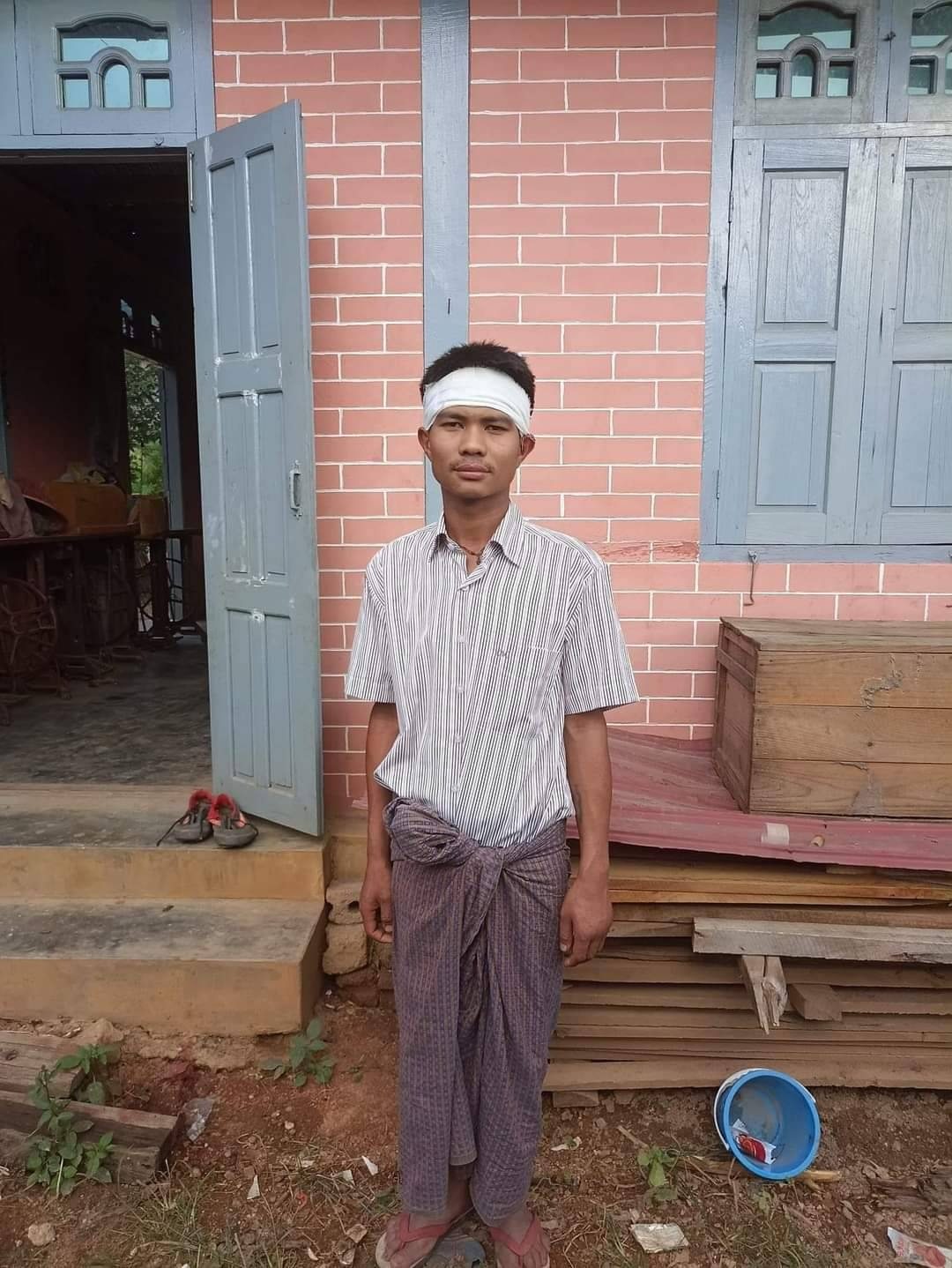 (CDM ပြုလုပ်လာသည့် တပ်သားတစ်ဦးအား တွေ့ရစဥ်)
