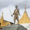 ငါ့သရောက်ဒေသကနေ နယ်ချဲအင်္ဂလိပ်ကိုတော်လှန်ခဲ့တဲ့ ပုဂံဗိုလ်ချိုရုပ်ထုကို တွေ့ရစဉ်