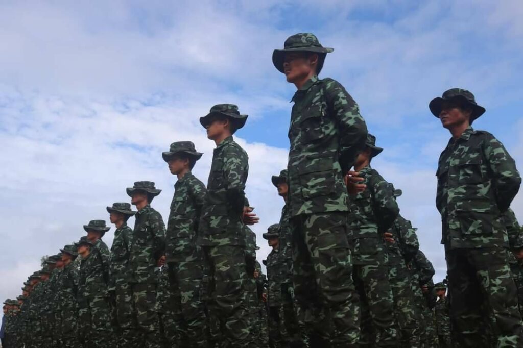 ပြည်သူ့တော်လှန်ရေး၏ အဆုံးအဖြတ်နှစ်