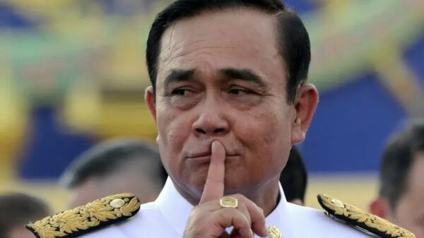 ထိုင်းဝန်ကြီးချုပ် ရာထူး ပြန်ယူဖို့ လမ်းပွင့်သွားတဲ့ ပယာရွတ်သ်