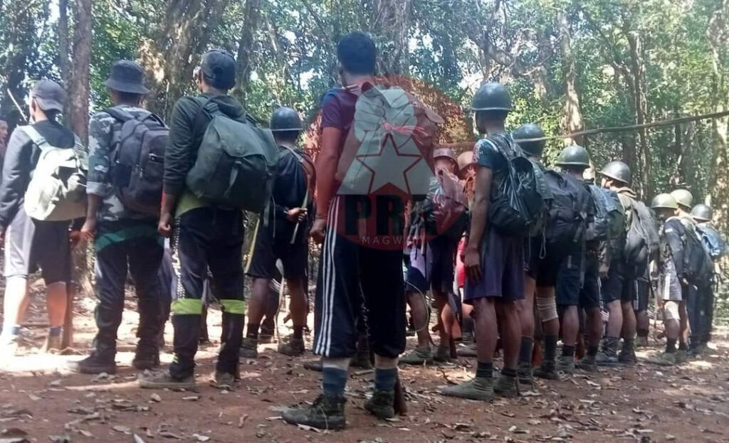 PRA (မကွေး)တပ်ဖွဲ့ဝင်များ ။ဓါတ်ပုံ-PRA