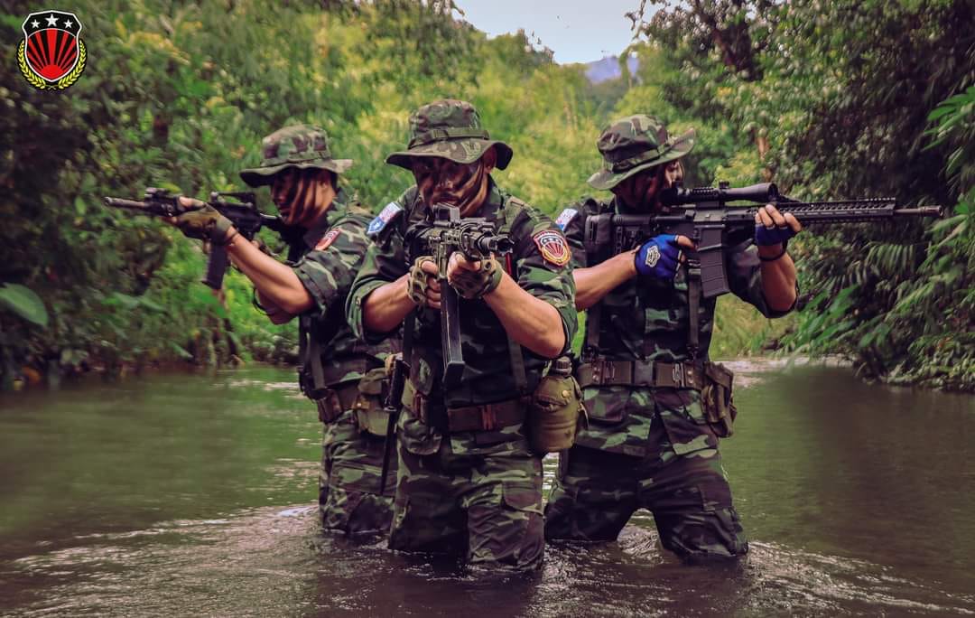 (ကစယ်ဒိုဖက်ဒရယ်စစ်​ကြောင်းမှ တပ်ဖွဲ့ဝင်များ။ ဓါတ်ပုံ-ကစယ်ဒိုဖက်ဒရယ်စစ်​ကြောင်း)