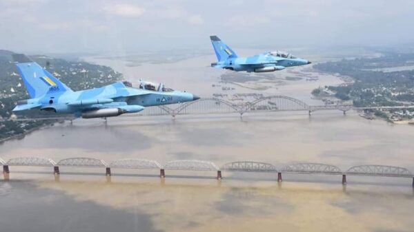 စစ်​​ကောင်စီ​လေတပ်မှ အရာရှိများကိုလည်း အ​ရေးယူဒဏ်ခပ်​​သောစာရင်းတွင်ပါဝင်သည်။ ဓါတ်ပုံ - မြဝတီ