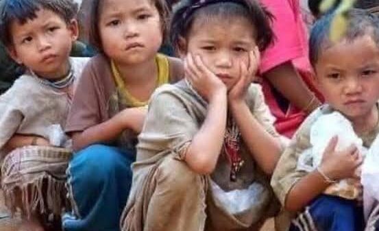 (စစ်အုပ်စုအာဏာသိမ်းမှု​နောက်ဆက်တွဲ တိုက်ပွဲနဲ့ ပဋိပက္ခ​တွေ​ကြောင့်​နေရပ်စွန့်ခွာထွက်​ပြေး​နေရတဲ့က​လေးငယ်​တွေ။ ဓါတ်ပုံ-CJ)