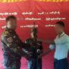 (ဆောမြို့မရဲစခန်းမှ အလင်းဝင်လာသည့် ရဲတပ်သားများကို ဂုဏ်ပြုသည့်အခမ်းအနား ပြုလုပ်ခဲ့စဥ်။ ။ဓာတ်ပုံ NUG)