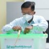 ၂၀၂၀ ရွေးကောက်ပွဲမှာ မဲပေးနေတဲ့ အာဏာသိမ်း စစ်ကောင်စီခေါင်းဆောင်