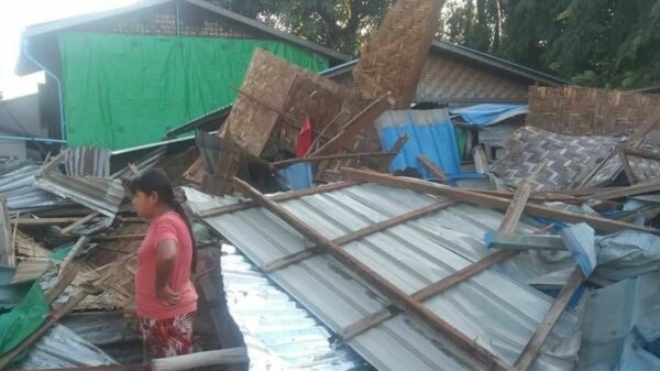 မန္တလေးမှာ သံလမ်းဘေးက အိမ်တွေကို စစ်အုပ်စု အင်အားသုံးဖယ်ရှား