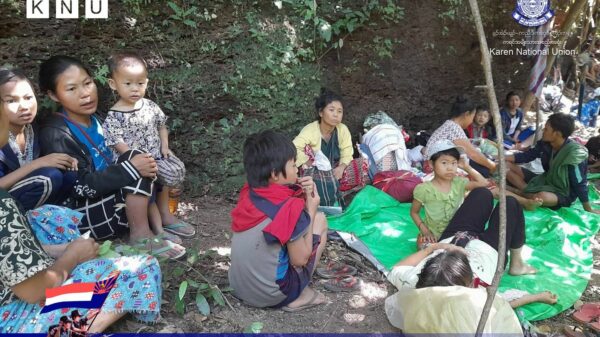 စစ်တပ်က ကျေးရွာ ၅ ရွာကို တစ်ရက်တည်း လေကြောင်းတိုက်ခိုက်မှု ၁၄ ကြိမ်အထိရှိ