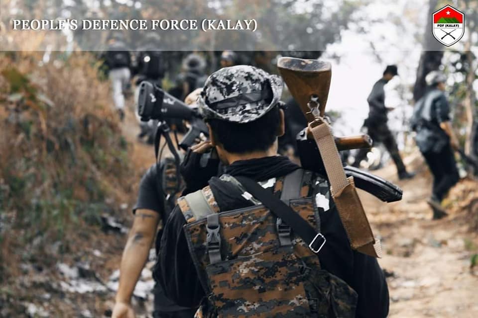 က​လေး PDF တပ်ဖွဲ့ဝင်အချို့ ။ဓါတ်ပုံ-က​​လေး(PDF)
