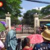 ပြီးခဲ့တဲ့ ဧပြီလအတွင်းက အင်းစိန်ထောင်ရှေ့မြင်ကွင်း (ပုံဟောင်း)