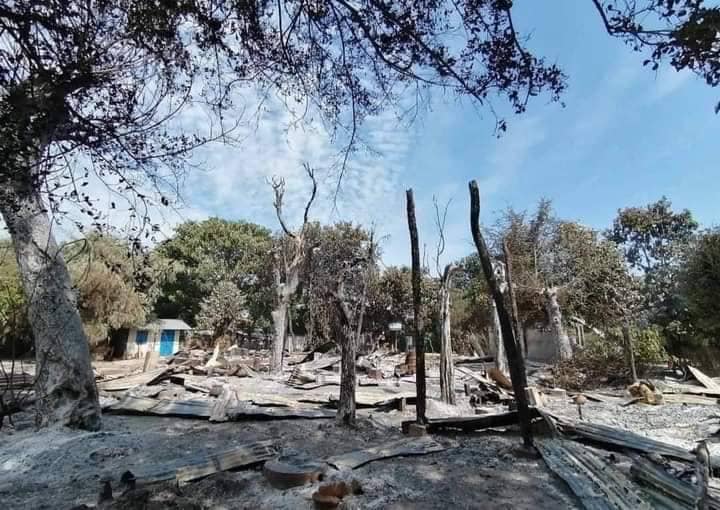 မီးရှို့ဖျက်ဆီး ခံခဲ့ရသော နေအိမ်များ၊ ဓာတ်ပုံ-CJ