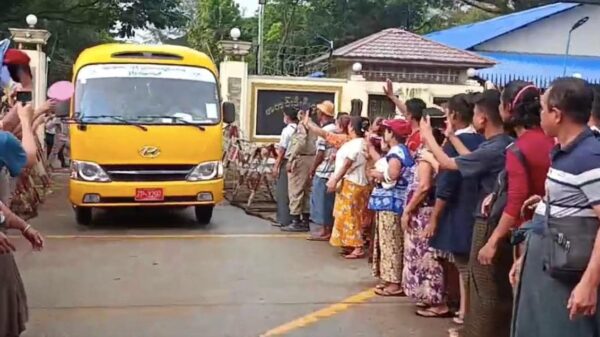 ခိုင်မာသည့်အပြောင်းအလဲအတွက် တော်လှန်ရေး အရှိန်အဟုန်မပျက်စေဘဲ ဆက်လက်တိုက်ပွဲဝင်ကြရန် NUG တိုက်တွန်း