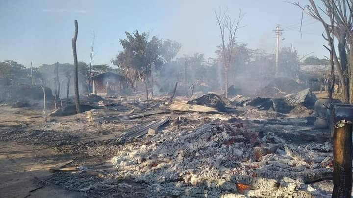 မူးကြီးကျေးရွာ လူနေအိမ်များ မီးလောင်ကျွမ်းပြီးနောက် တွေ့ရစဥ်၊ဓာတ်ပုံ-GZ Special Task Force - Wetlet