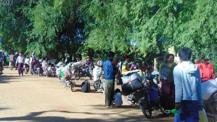 ထွက်ပြေးတိမ်းရှောင်နေရသော ပြည်သူများ၊ ဓာတ်ပုံ-RYG