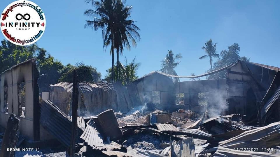 (ခဝါသည်ကျေးရွာကို စစ်ကောင်စီတပ်က နိုဝင်ဘာ ၂၁ရက်တွင် မီးရှို့ဖျက်ဆီးပြီးနောက် တွေ့ရစဥ်၊ ဓာတ်ပုံ - Infinity Group)