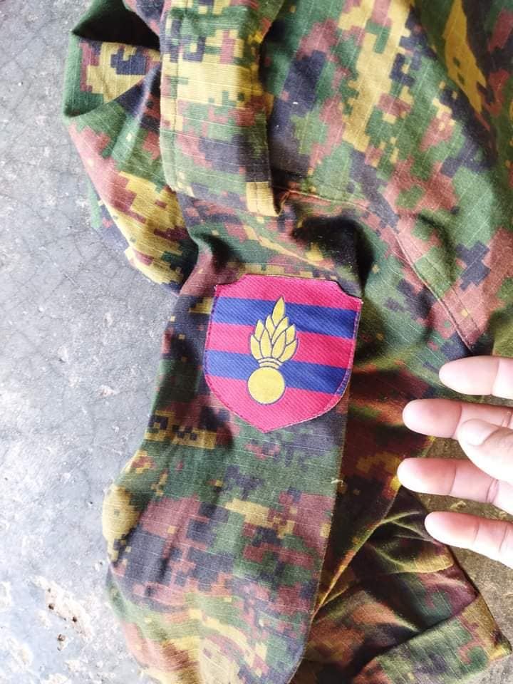 သိမ်းဆည်းရမိသော လက်နက်ခဲယမ်းများနှင့် စစ်ကောင်စီတပ်က ကျေးရွာအတွင်း ဝင်ရောက်ဖျက်ဆီးပြီးနောက် တွေ့ရစဥ်၊ ဓာတ်ပုံ - မြိတ်(ပကဖ)