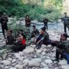 (ပလက်ဝ CDF မှ ရဲဘော်များအား တွေ့ရစဉ်)