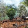 (၂၀၂၂ ဧပြီ လတွင် KNU/KNLAက သိမ်းပိုက်ခဲ့​သော ​သော်လဲထာစခန်းကို စခန်းသိမ်းပြီး​နောက်​တွေ့ရစဥ်။ ဓါတ်ပုံ-ရိုက်တာ)
