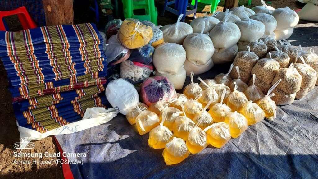 မြောင်မြို့နယ်တွင် စစ်ကောင်စီတပ်မီးရှို့ဖျက်ဆီးသွားသည့် ကျေးရွာလေးရွာမှ ပြည်သူများအတွက် သွားရောက်ထောက်ပံ့