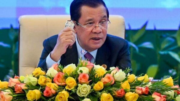 (ကမ္ဘောဒီးယား၀န်ကြီးချုပ်ဟွန်ဆန်။ ဓါတ်ပုံ-AFP)