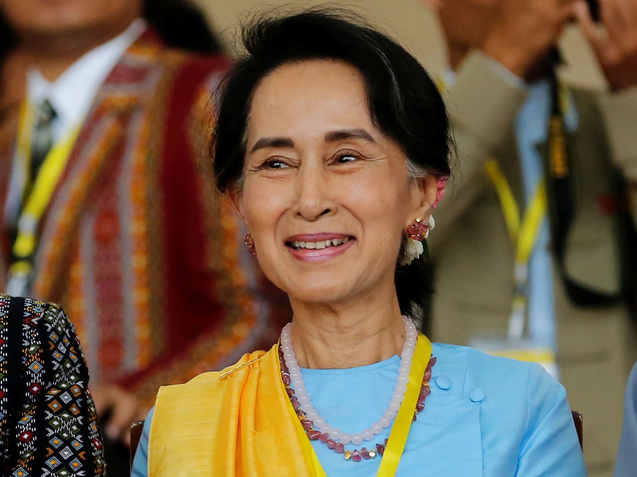 ဓာတ်ပုံ − ရိုက်တာ