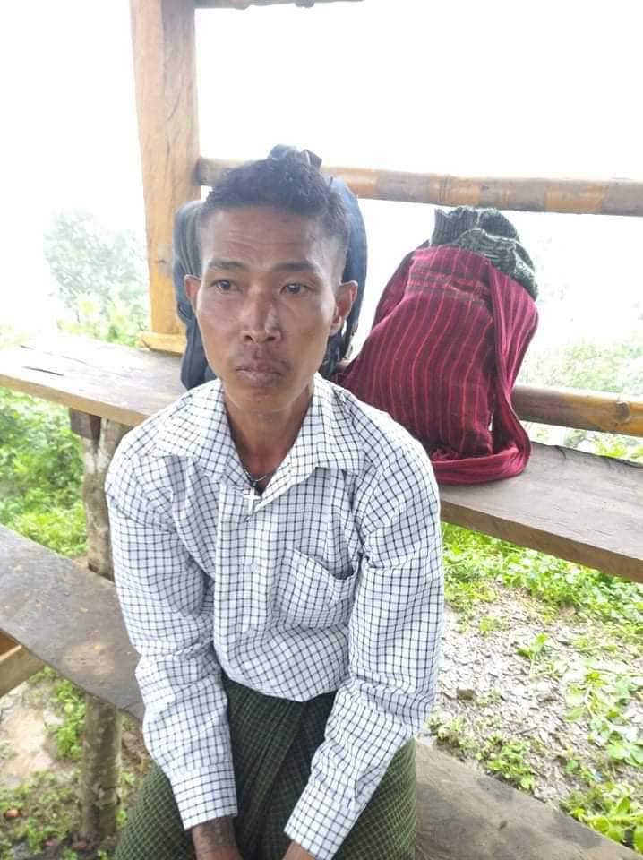 (အလင်းဝင်လာသည့် စစ်ကောင်စီတပ်သားသုံးဦးအား တွေ့ရစဉ်၊ ဓာတ်ပုံ - CDF CDM Siyin)