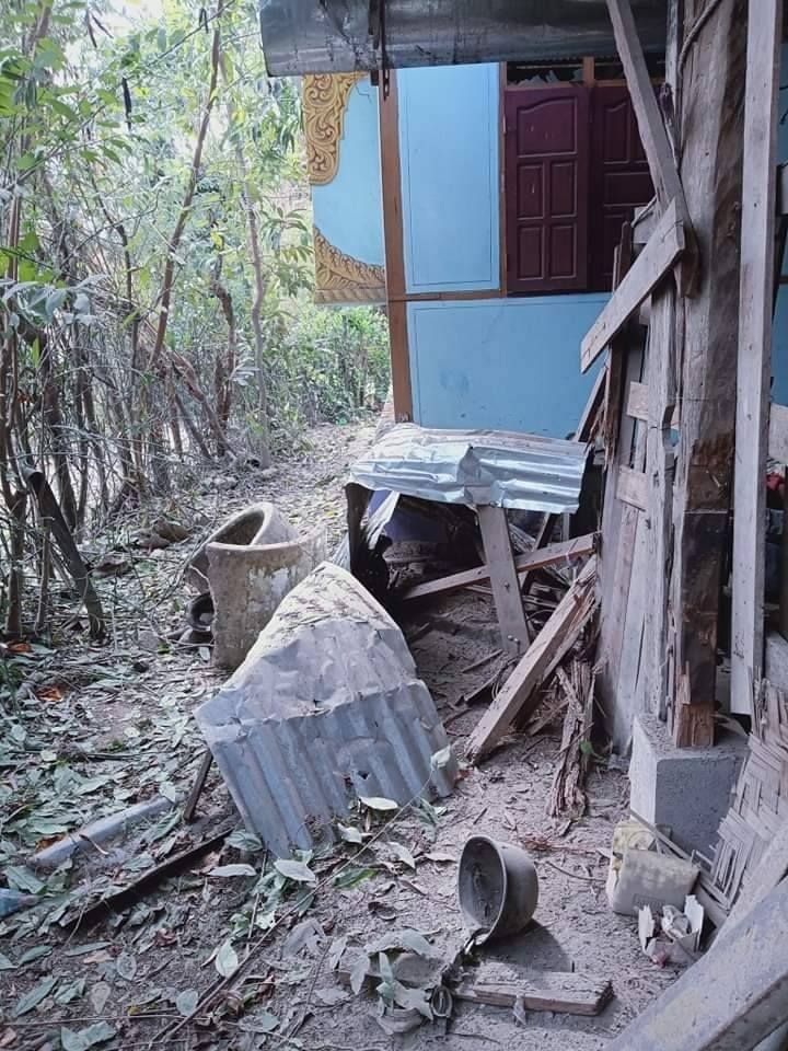 ညောင်လှကျေးရွာအတွင်း လက်နက်ကြီးဖြင့် ပစ်ခတ်ခံရပြီးနောက် တွေ့ရစဥ်၊ဓာတ်ပုံ-ဒီပဲယင်းမြို့နယ်စစ်ရှောင်ထောက်ပံ့ရေး၊ NH