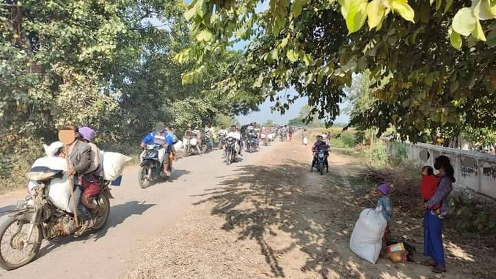 ညောင်လှကျေးရွာအတွင်း လက်နက်ကြီးဖြင့် ပစ်ခတ်ခံရပြီးနောက် တွေ့ရစဥ်၊ဓာတ်ပုံ-ဒီပဲယင်းမြို့နယ်စစ်ရှောင်ထောက်ပံ့ရေး၊ NH