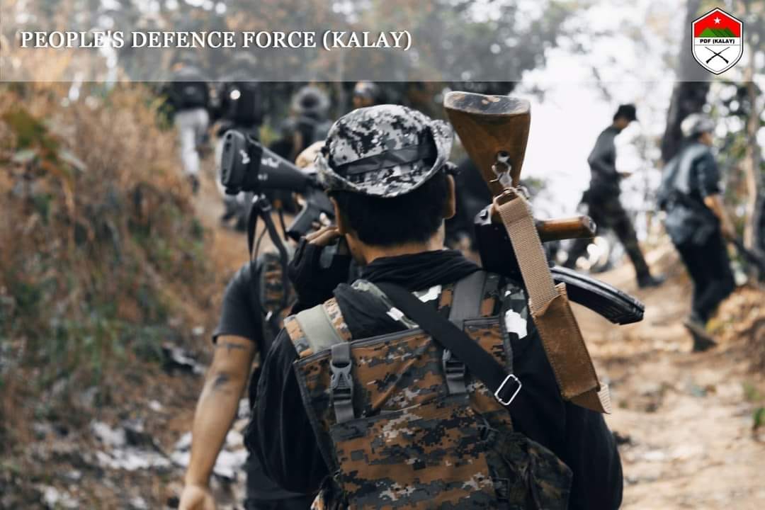 (က​လေး PDF တပ်ဖွဲ့ဝင်အချို့ ။ ။ဓါတ်ပုံ-PDFက​လေး)