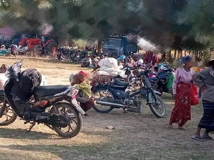 ထွက်ပြေးတိမ်းရှောင်နေရသည့် ဒီပဲယင်းနယ်ခံများ၊ ဓာတ်ပုံ- ဒီပဲယင်းမြို့နယ်ညီနောင်များ