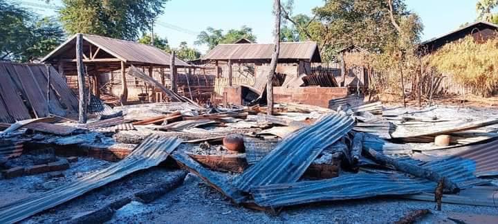 မီးရှိူ့ခံရသော ထန်းပင်ချောင်းနှင့် ရွာသာအေး ကျေးရွာတို့အား တွေ့ရစဥ်၊ဓာတ်ပုံ - CJ