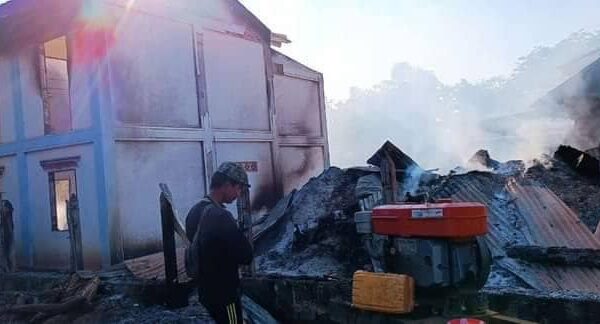 မီးရှိူ့ခံရ​သော ထန်းပင်ချောင်းနှင့် ရွာသာအေး ကျေးရွာတို့အား တွေ့ရစဥ်၊ဓာတ်ပုံ - CJ