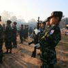 (KNU မှ အမျိုးသမီးတပ်သားများအား တွေ့ရစဥ်၊ ဓာတ်ပုံ - transbordernews)