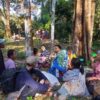 (တိုက်ပွဲကြောင့် တောတွင်းတစ်နေရာသို့ ထွက်ပြေးတိမ်းရှောင်နေရသော ကော့ကရိတ်နယ် ဒေသခံများ၊ ဓာတ်ပုံ - ဒေသခံ)
