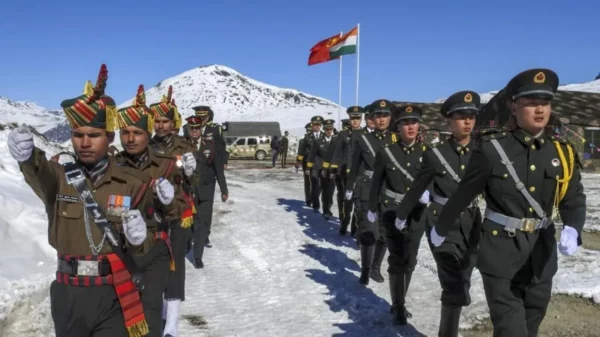 နယ်စပ်မှာ တရုတ်နဲ့ အိန္ဒိယ စစ်သားတွေ ခိုက်ရန်ဖြစ်ပြီး နှစ်ဖက်စလုံး ထိခိုက်ဒဏ်ရာရ