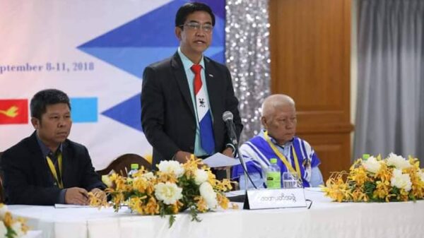 (CNFဥက္ကဋ္ဌ(လယ်)အား တွေ့ရစဉ်)