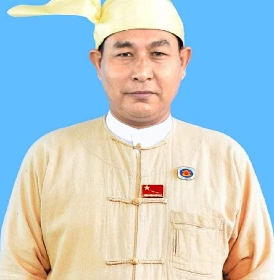 ပွင့်ဖြူအမျိုးသားလွှတ်​တော်အမတ်ဦးထွန်းထွန်း။