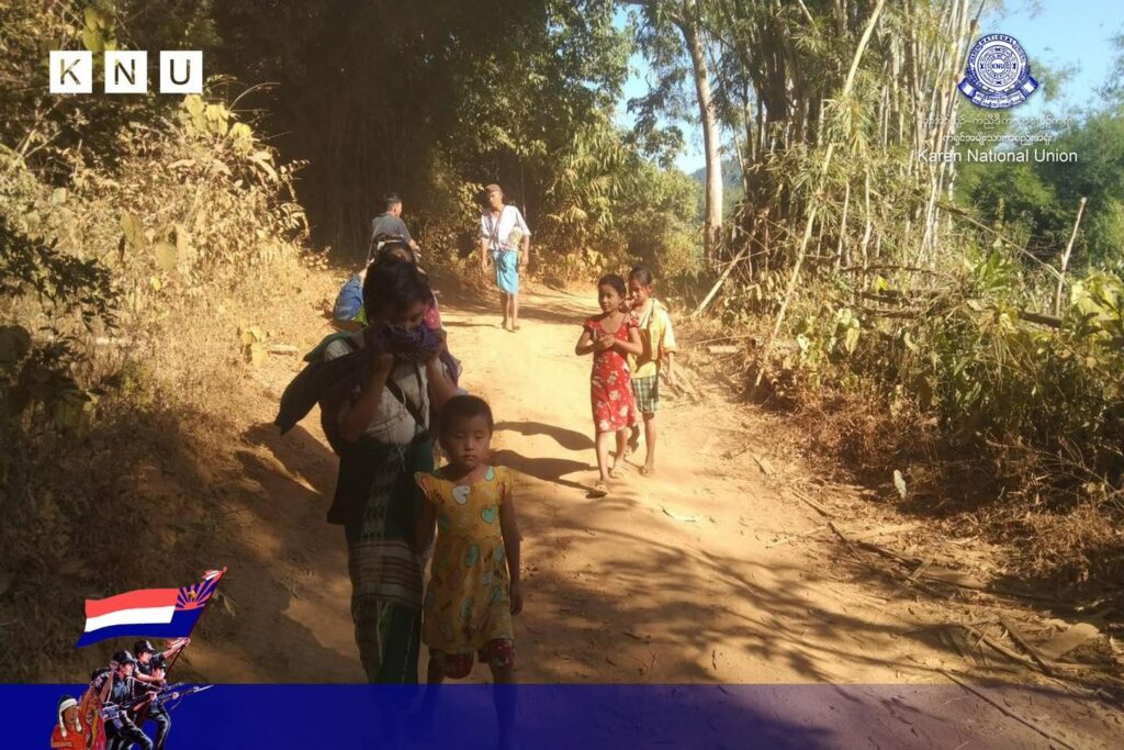 (အာဏာသိမ်းစစ်ကောင်စီတပ်မှ ကေအဲန်ယူ-ညောင်လေးပင်ခရိုင်၊ ဆောထိမြို့နယ်တွင် တိုက်ခိုက်ရေး ရဟတ်ယာဉ် လာရောက်ပစ်ခတ်ပြီးနောက် တွေ့ရစဥ်၊ ဓာတ်ပုံ - KNU)