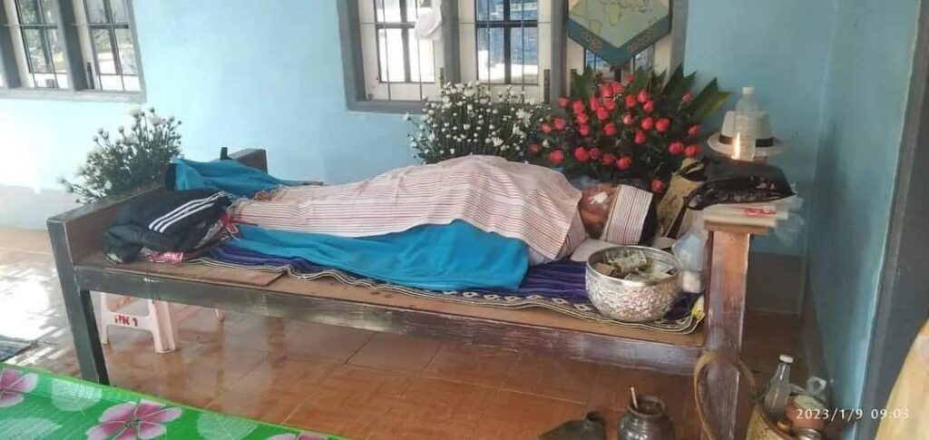 စစ်​ကောင်စီတပ်လက်နက်ကြီး​ထိမှန်၍ ​ကွ်လွန်ခဲ့​သောပြည်သူ
တစ်ဦး